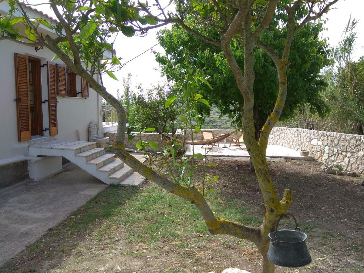 Gabriel Residence Kardhakata Bagian luar foto